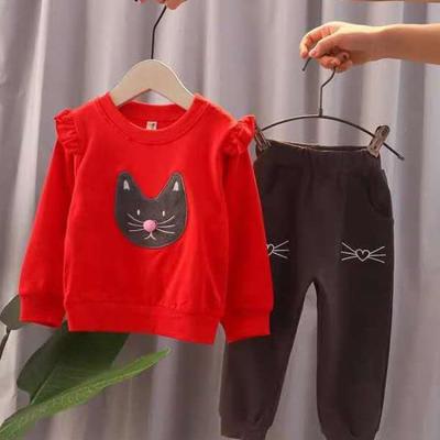 China Breathable cute cartoon cat baby clothes teen girl clothes set for winter and autumn for sale