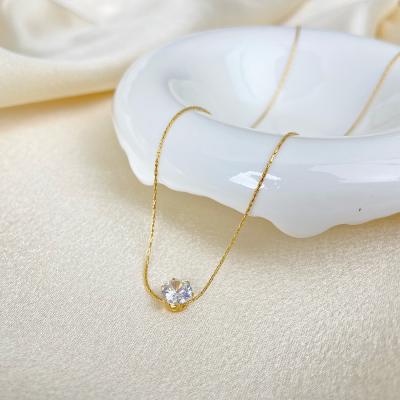 China CLASSIC Minimalist Six-prong Zircon Fine Clavicle Chain Solitaire Clavicle Chain Titanium Steel 18K Gold Plated Necklace for sale