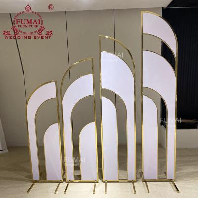 China Popular Acrylic Wedding/Banquet/Party Rental Decor Metal Wedding Decoration Backdrop for sale