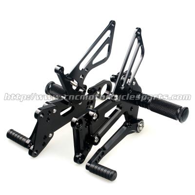 China CNC Milling Aluminum Customized Motorcycle Rear Sets Motorcycle Parts zu verkaufen