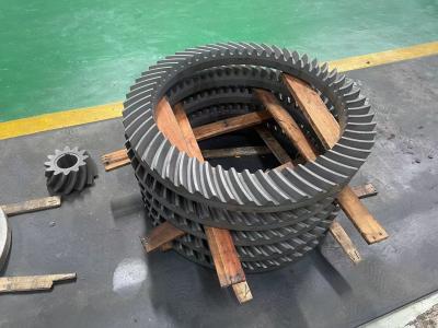 China Großmodul-Spiral-Bevel-Gang mit individueller Oberflächenveredelung zu verkaufen