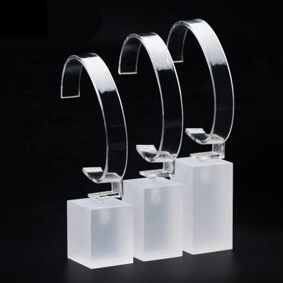 China Eco-friendly Clear Block Display C Style Acrylic Plexiglass C Ring Stand for sale