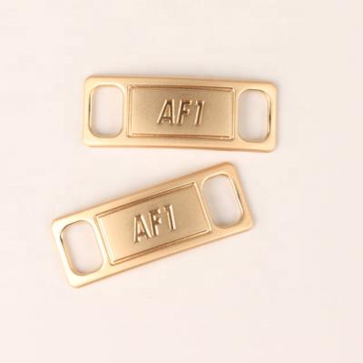 Chine Eco-froendly; No Fading Color Custom Logo Premium Matte Gold Color Shoe Charm Af1 Tag Lace Lock For Lace Accessories à vendre