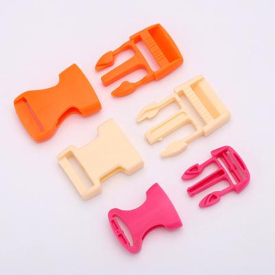 China Europe High Quality Plastic Material Colorful Belt Buckle For Pet For Bag for sale