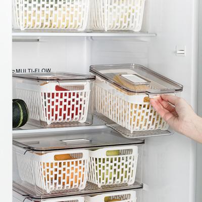 China Transparent Freshness Keeping Storage Box With Drain Basket Refrigerator Organizer Fridge Box Organizer Kitchen Storage for sale