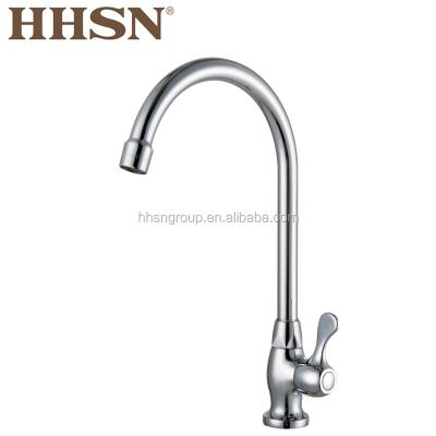 China HHSN Contemporary X115005 Modern Pull Out Kitchen Faucet Polished Brass Mixer Tap for sale