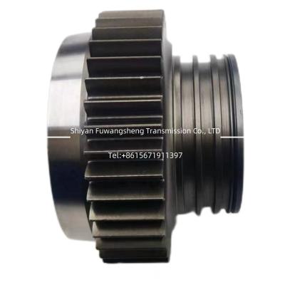 China HW13710 HW13710C Transmission Auxiliary Gearbox Accessories Drive AZ2210100206 Gearbox Drive Gear Standard for sale