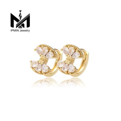 China 750 CLASSIC Butterfly Fan Earrings Charm Woman 14K Gold Hoop Earrings for sale