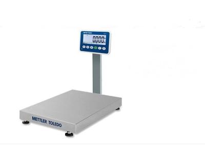 Cina LCD industriale di segmento delle pese a bilico del banco di Mettler Toledo 150Kg 7 con retroilluminato in vendita