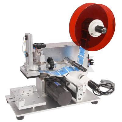 China PET Square Bottle Semi Automatic Label Applicator Machine For Carton Surface 110V-220V for sale