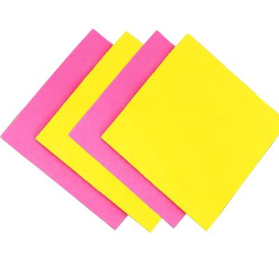 China Viable Kitchen Squishy Cleaning Wipe Yellow Microfiber Squishy Cleaning Cloth Polyester Cloth for sale