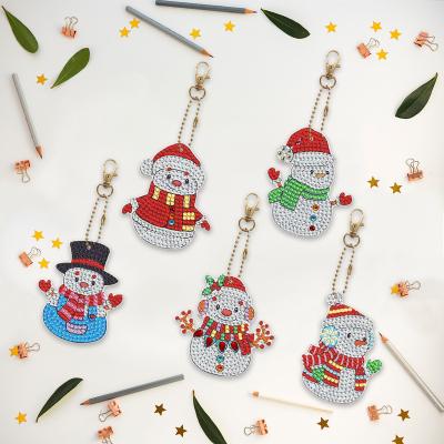 China 5pcs Cartoon DIY Diamond Christmas Ornaments Painting Key Chain Pendant Per Set for sale