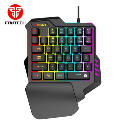 China Palm Sit 2020 Fantech K512 Membrane One Hand Macro Keyboard RGB Wired Gaming Keyboard à venda