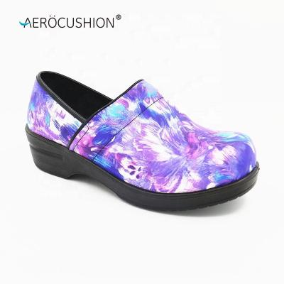 China AEROCUSHION Lightweight Ladies Slip Resistant Hospital Nurse Shoes For Women for sale