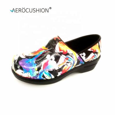 China Light Lady Custom Logo Ultra Comfort Hospital Nurse Sole Clog Shoes For Women for sale