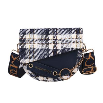 China 2022 new high quality plaid shoulder lady bags all-match nc messenger saddle simple design bag for women for sale