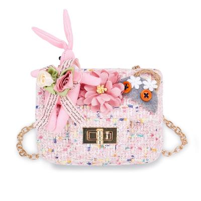 China New Mini Toddler High Quality One-Shoulder Retro Flower Designer Luxury Chain Messenger Portable Cute Kid Girl Messenger Coin Purse for sale