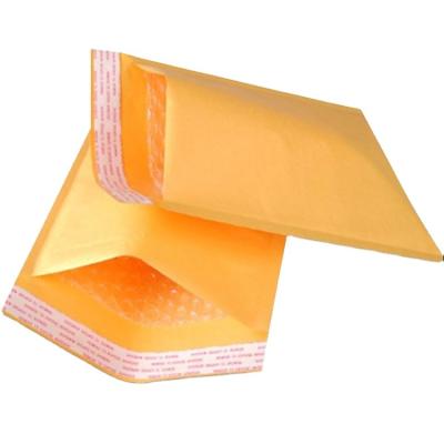 China Sturdy Waterproof Kraft Paper Bubble Mailer For Gift for sale