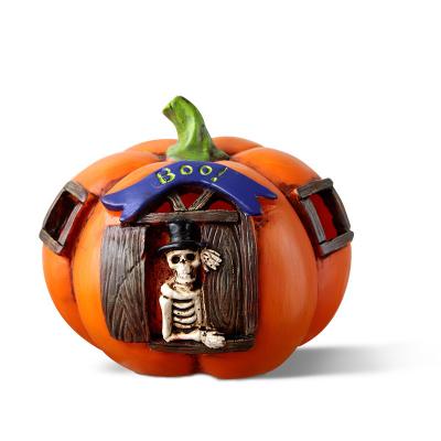 China Attractive Resin Skull State Vintage Halloween Pumpkin Lantern Jacko Lantern Light For Home Decoration for sale