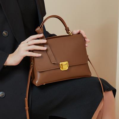 China Other High Quality Women's Genuine Leather Texture Tote Bag Niche Design Shoulder Handbag Clutch Handbag Messenger for sale