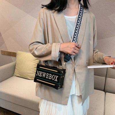 China Fashion New Arrival Small Case Bag Women's Fashion Handbag Leisure PU Shoulder Messenger Single Small Square Letter Bag for sale