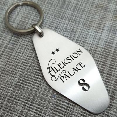 China Custom metal promotion logo cut stainless steel metal motel keytag for sale