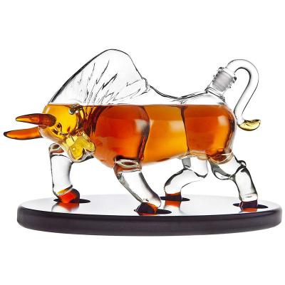 China Factory Customized Glass Products Beverage Animal Bull Shaped Glass Bottle Decanter for sale