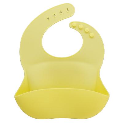 China BPA Free 2021 Soft Non-Toxic Soft Baby Pacifier Silicone Waterproof Washable Bib for sale