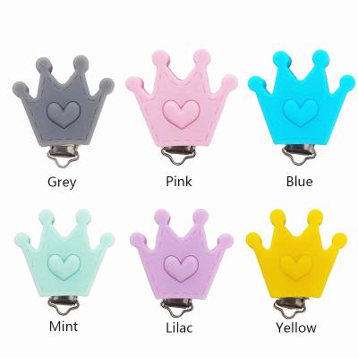 China Wholesale BPA Free Silicone Chewable Pacifier Clip Chian Accessories Crown Shape Baby Pacifier Clip for sale