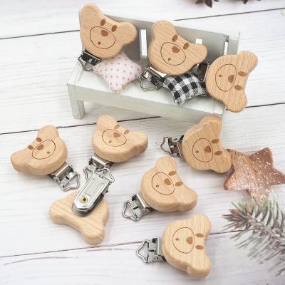 China BPA Free New Arrival Beech Wood Pacifier Chain Clips Baby Teether Safety Clasp DIY Natural Wood Animal Pacifier Clip for sale