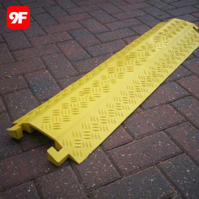 China 1 Channel PVC Cable Protector Indoor & Outdoor Cable Ramp Cable Cover for sale