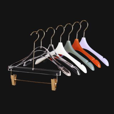 China Factory Price Durable Clear Hangers Clothes Luxury Acrylic Clothing Hangers for sale