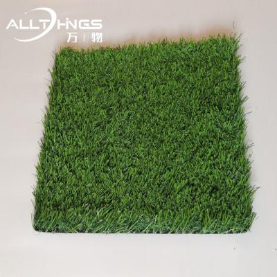 China Anti-water Garden Mat Non Infill Football Simulation Plants Decorative Outdoor Synthetic Grass Lawn Landscaping Artificial Turf for sale