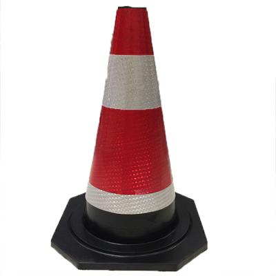 China Pavement Safety Signs 70*38*38cm 2021 Reflective Road Rescue Traffic Car Ice Cream Bucket Safety Roadblock Equipments Traffic Warning Rubber Cones for sale