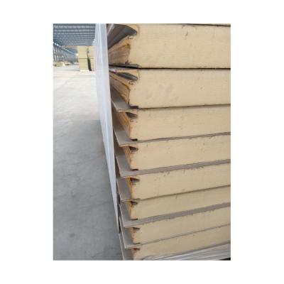 China Hot Sale 2021 Modern Precast PU Sandwich Panel Stainless Steel Panel Curved Steel Roof Panels for sale