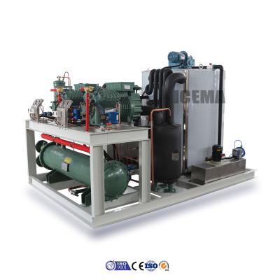 Cina 6500 KG Voltage 380V/3P/50HZ Ice Flake Machine for Seafood Fishery at March Trade Fair in vendita