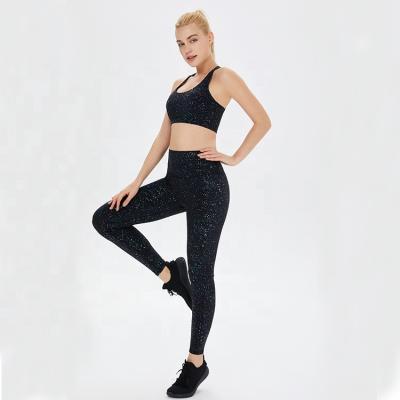 China 2021 New Yoga Set Breathable Sequins Sports Yoga Set Shiny Fitness Gym Set And Yoga Legging Pants Glitter Two Piece Set for sale