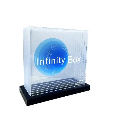 China New Design Environmentally Friendly Product LED Reflection Effect Acrylic Box for sale