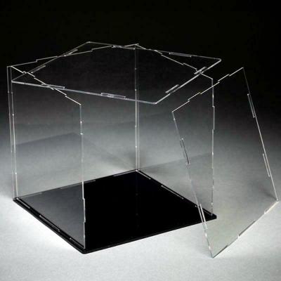 China Toy Showcase Action Figures Showcase Model Showcase Clear Space Environmentally Friendly Acrylic Dustproof Box for sale