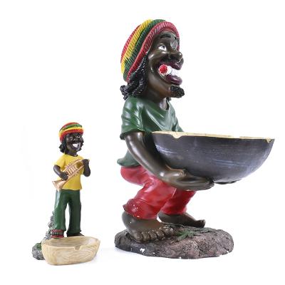 China Luxury Jamaican Ashtray Beach Rasta Holder Souvenir Man Smoking Resin Fancy Unique Large Jamaican Ashtray for sale