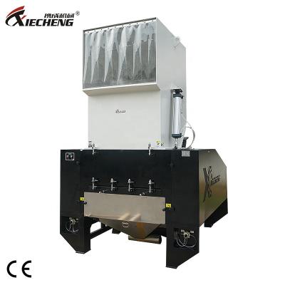 Cina Building Material Shops Good Price Flake Blade Recycling Plastic PET Bottle Granulator Waste Crusher in vendita