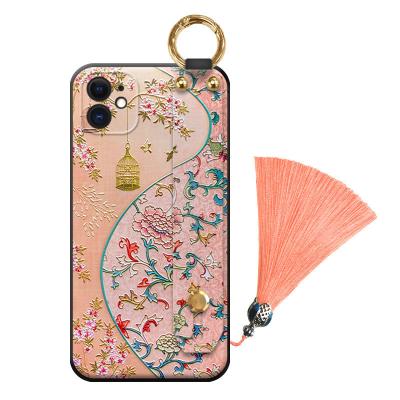 China TPU Chinese Style Embossed Hard Shell Embossed Case Protective Dual Layer Customizable for sale