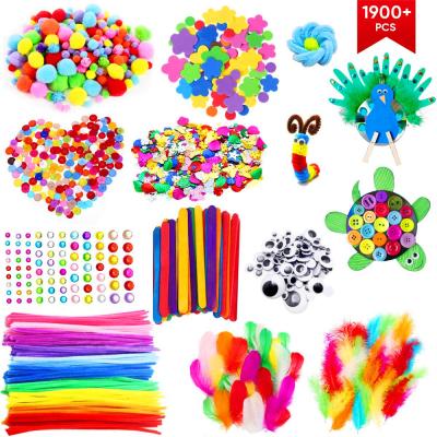 China Pom Poms Buttons Feathers Sequins Education DIY Craft Kit 1900+ Earlier Handmade Eyes Pipe Removers Kids Educational Art and Craft Supplies for sale