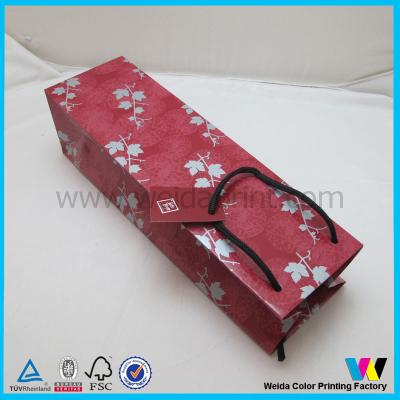 China Cute eco-friendly promotional paper gift bags , Printed Paper Carrier Bags for sale