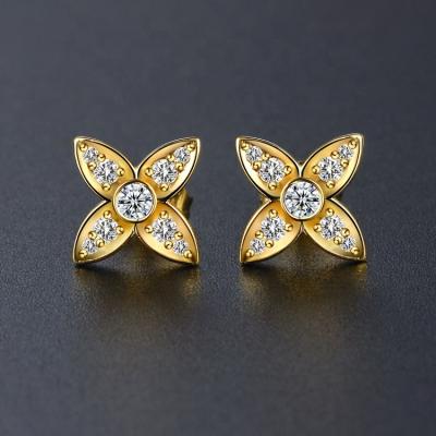 China Lab HPHT 18k gold compact earrings diamond four-leaf clover female temperament earrings simple all-match CLASSIC and fashionable for sale