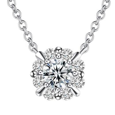 China CLASSIC plantinum 14k 18k white gold 50 points CVD snowflake lab diamond jewelry clavicle chain ladies engagement pendant necklace for sale