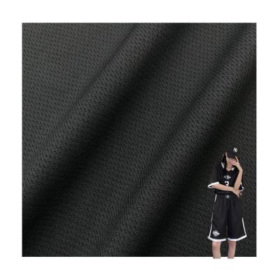 China Weicher 100% Polyester Vogel-Augen-Gitter Stoff Trocken fit für Sportbekleidung zu verkaufen