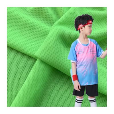 China OEM gestrickte Trockenfit 100% Polyester Vogel-Augen-Netzgewebe für Sportbekleidung zu verkaufen