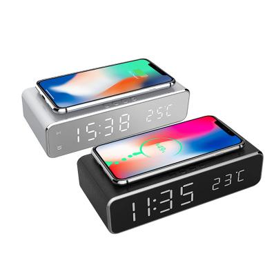 China 2021 New Design Eclectic Custom Logo Fast Charging Smart QI LED Digital Wireless Charger Alarm Clock for sale