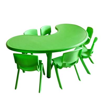 China Latest Design Top Quality Modern Half Moon Kids Plastic Table for sale